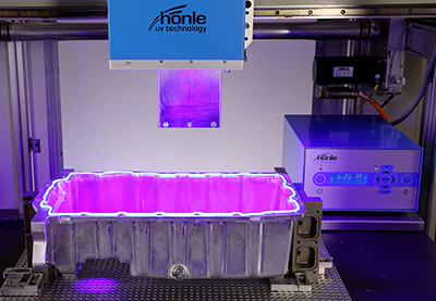 CIPG Fluorescing sealing with UV light