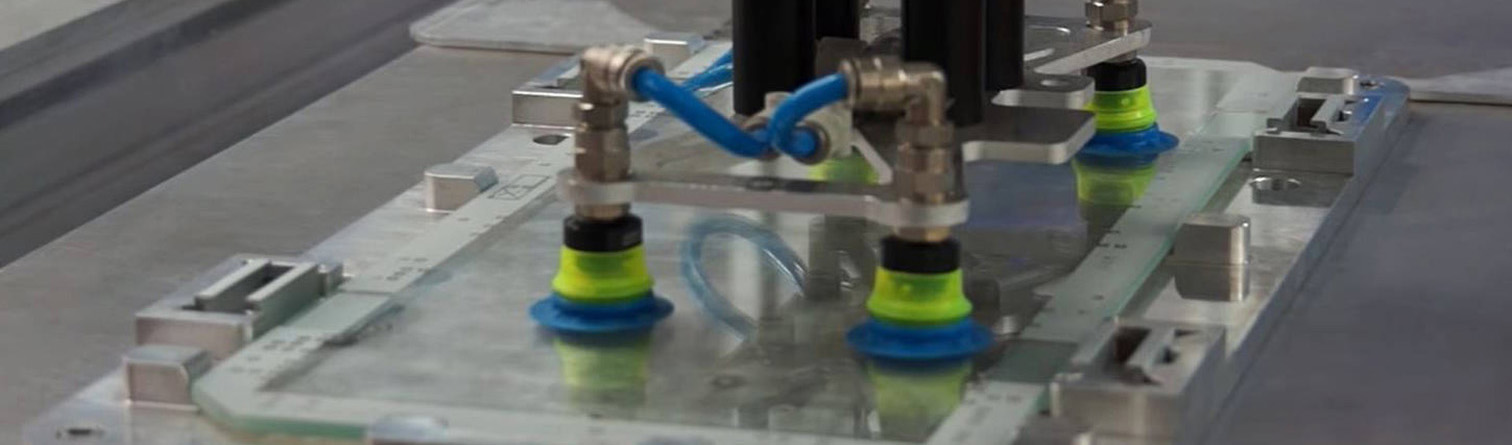 Glass bonding in automated production